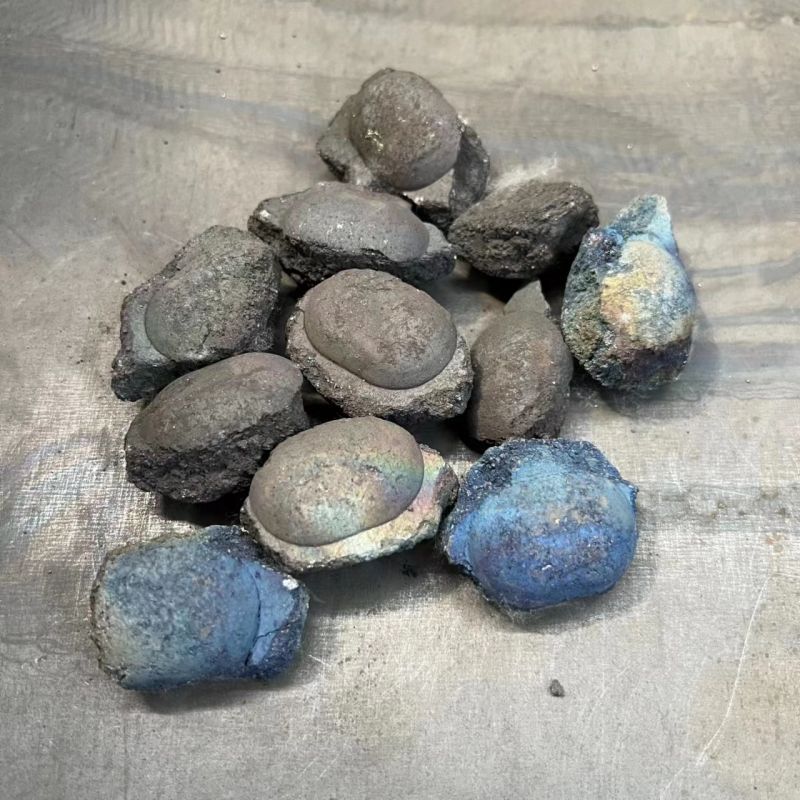 在氮化錳合成過程中，如何通過實驗方法確定更佳的反應溫度？